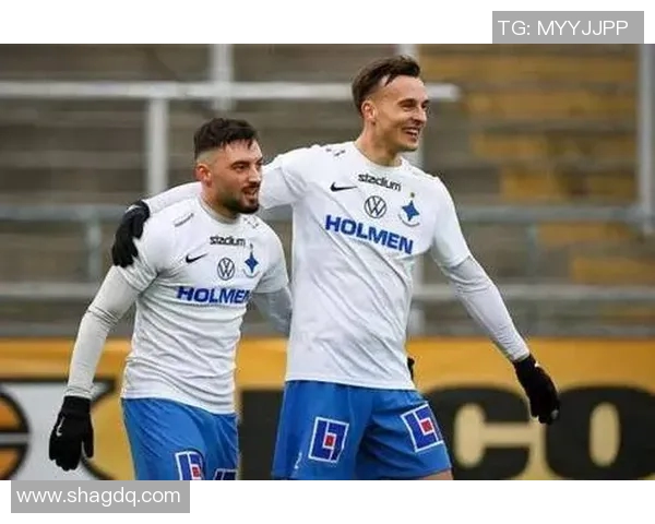 基铺迪纳摩迎战尤文图斯期待一场精彩的欧战对决与历史交锋 基铺迪纳摩迎战尤文图斯期待一场精彩的欧战对决与历史交锋