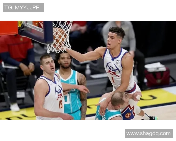 2009年NBA季后赛黄蜂对掘金第四场精彩回顾与赛况分析 2009年NBA季后赛黄蜂对掘金第四场精彩回顾与赛况分析