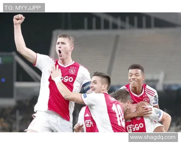 海牙主场迎战阿贾克斯争夺荷甲积分榜关键胜利 海牙主场迎战阿贾克斯争夺荷甲积分榜关键胜利