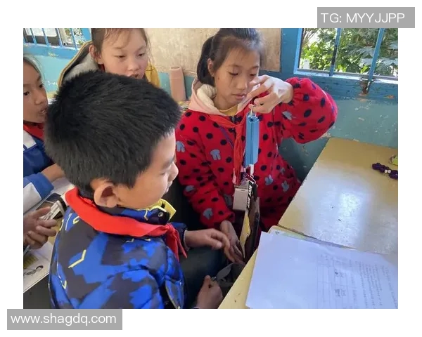 亚当斯的传奇人生与影响力探讨:从科学到文化的多重视角 亚当斯的传奇人生与影响力探讨:从科学到文化的多重视角