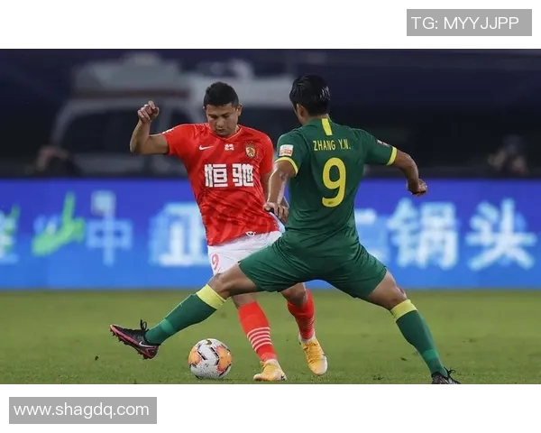 国安与恒大激战正酣文字直播全程回顾精彩瞬间与战术分析 国安与恒大激战正酣文字直播全程回顾精彩瞬间与战术分析