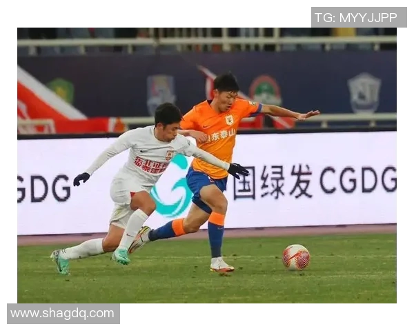 山东鲁能与亚泰精彩对决直播全程回顾与赛后分析 山东鲁能与亚泰精彩对决直播全程回顾与赛后分析