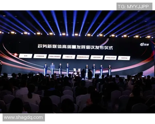 徐昕:从学术新星到社会影响力的多维探索与实践之路 徐昕:从学术新星到社会影响力的多维探索与实践之路