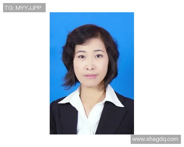 深度对话：刘丽如何在CSGO中找到自我与成长的旅程