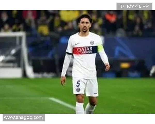 马尔基尼奥斯：从巴西足球天才到世界顶级后卫的传奇之路