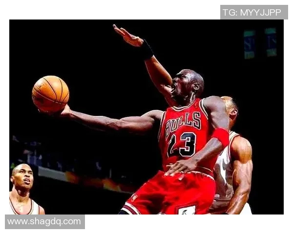 篮球明星与公牛队的传奇故事揭秘与辉煌成就回顾
