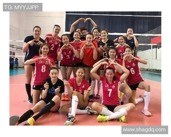 南京排球队在世界杯预选赛中以55分稳居积分榜首位展现强劲实力